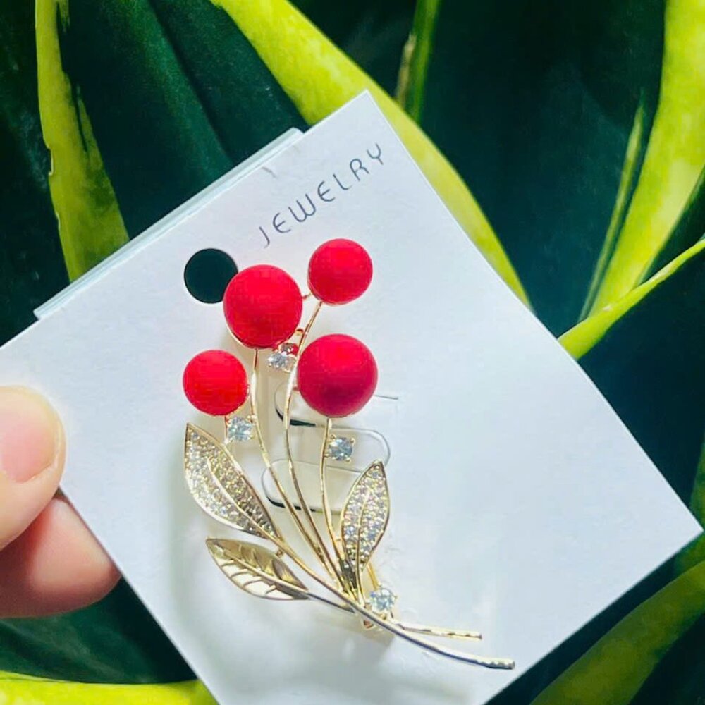 Brooch